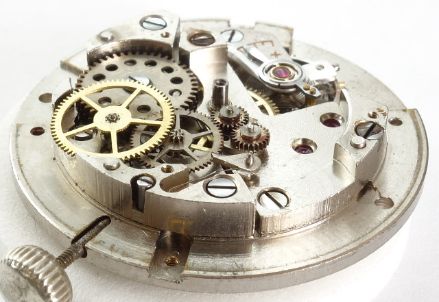 Seitenansicht des Automaticmechanismus Bifora 103 SA neu: Seitenansicht des Automaticmechanismus