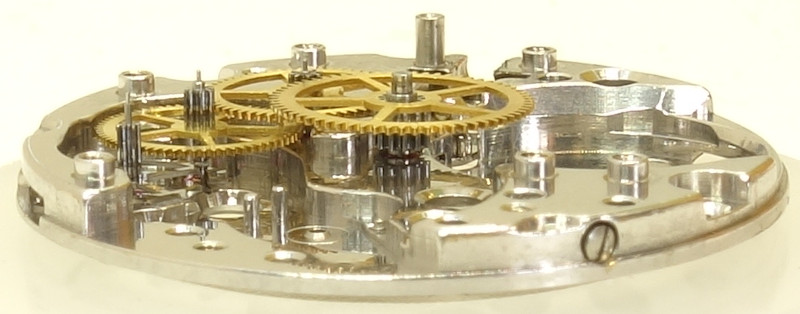 Seitenansicht des Räderwerks Certina 19-30: Seitenansicht des Räderwerks