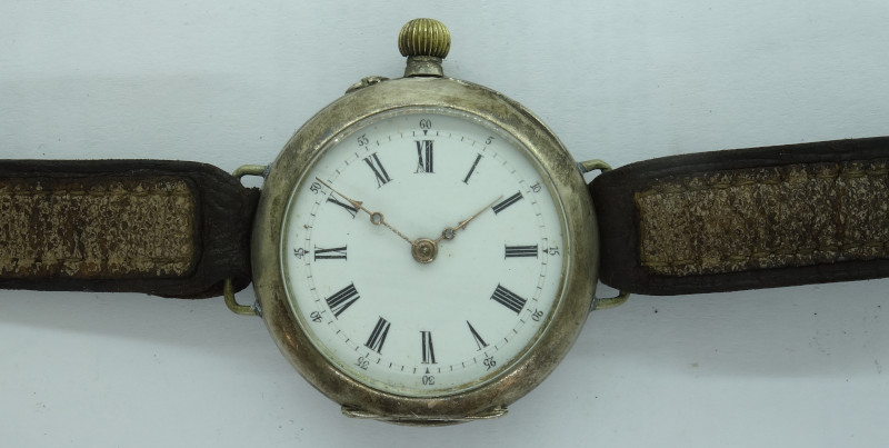anonyme Herrenuhr, vermutlich eine umgearbeitete Taschenuhr FHF 12 1/2''': anonyme Herrenuhr, vermutlich eine umgearbeitete Taschenuhr